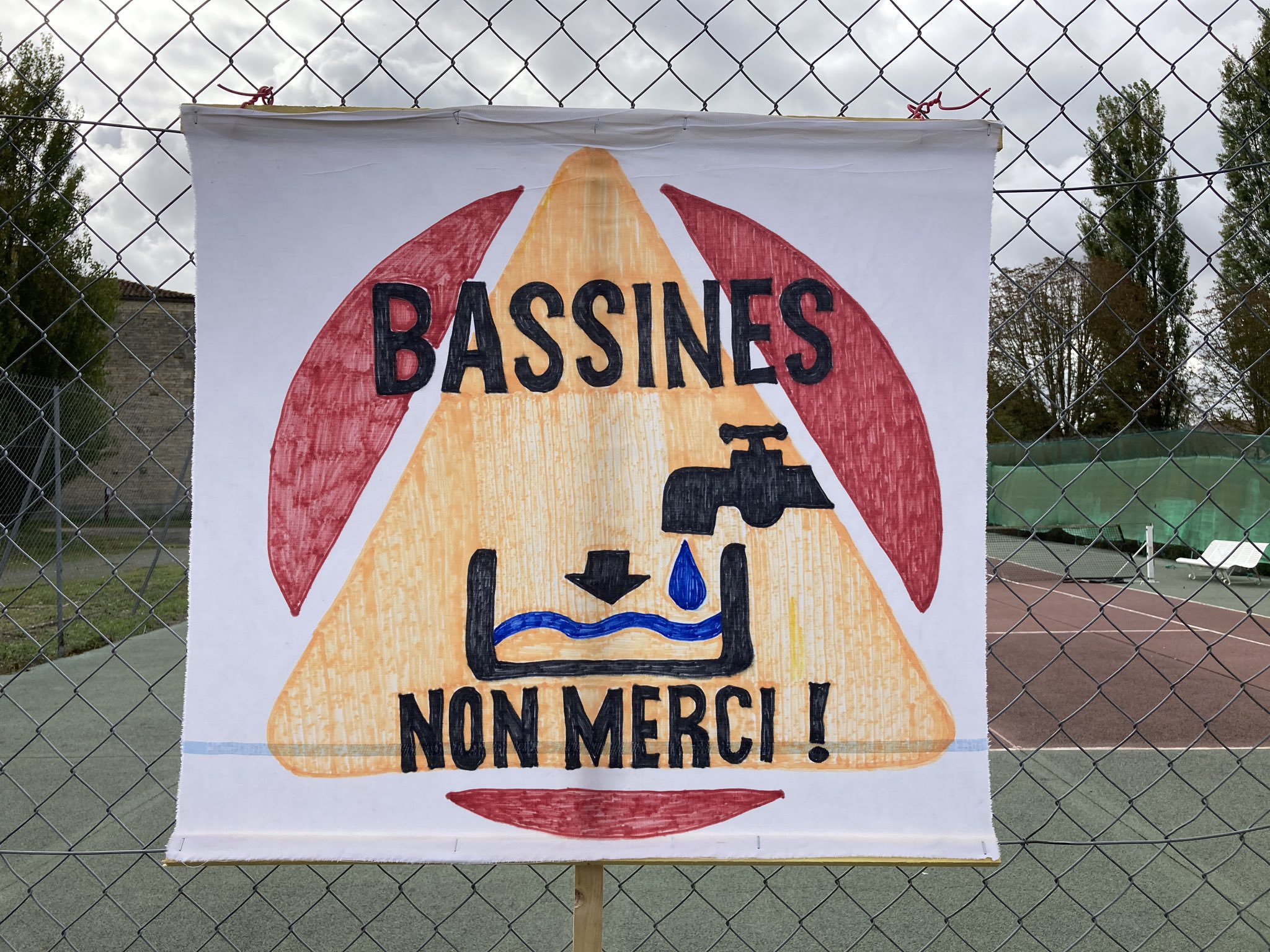 Bassines : les élu·e·s écologistes présents à la manifestation du 11 octobre 🗓 🗺